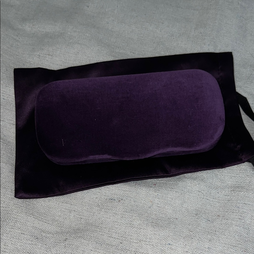 Gucci Black and Gold Eyeglasses with Case - Picture 12 of 13